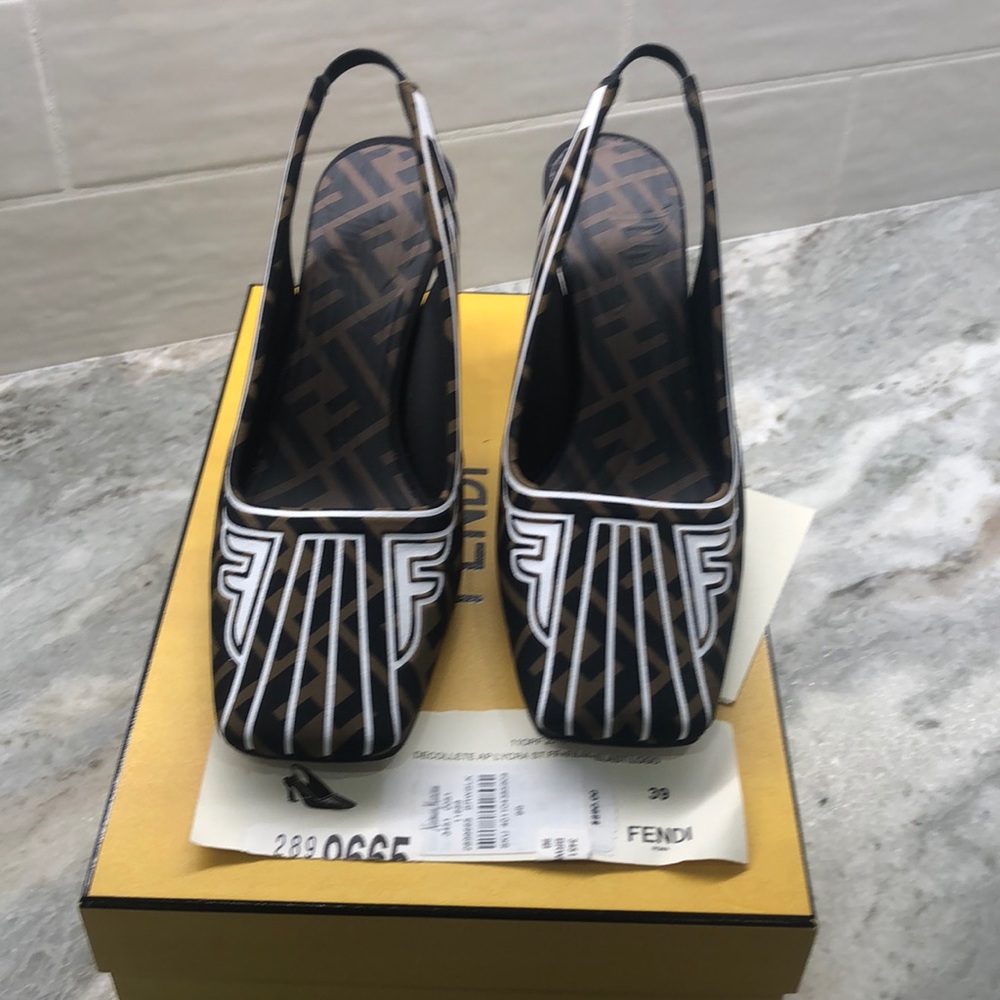 Fendi décolleté App FF Logo
